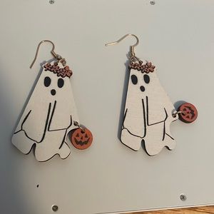 Ghost earrings Brand New Never Worn One Size